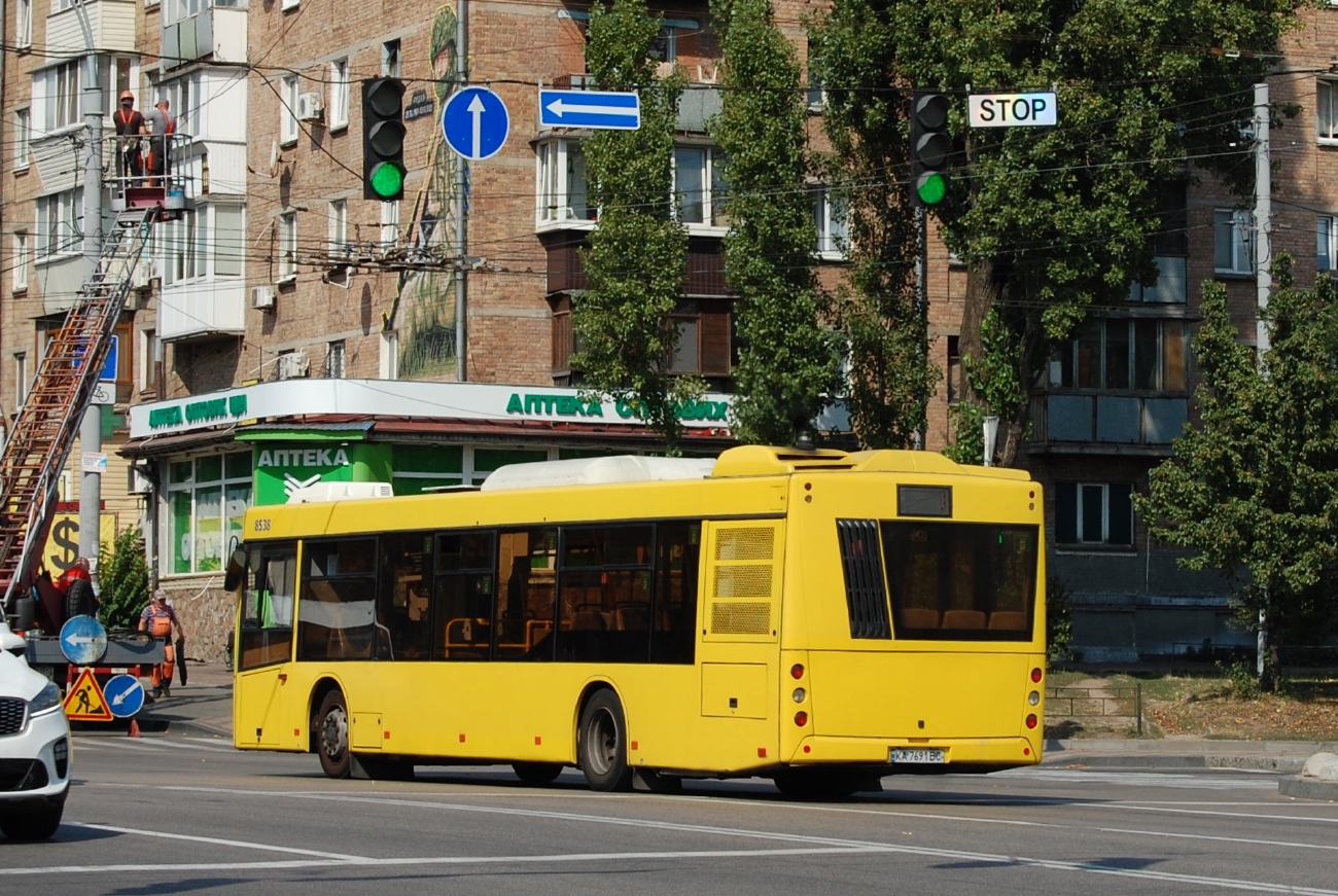 Kyiv, MAZ-203.015 # 8538