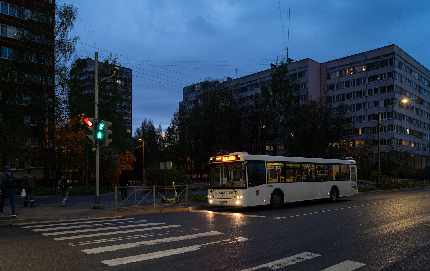Saint Petersburg, LiAZ-5292.60 # 2254