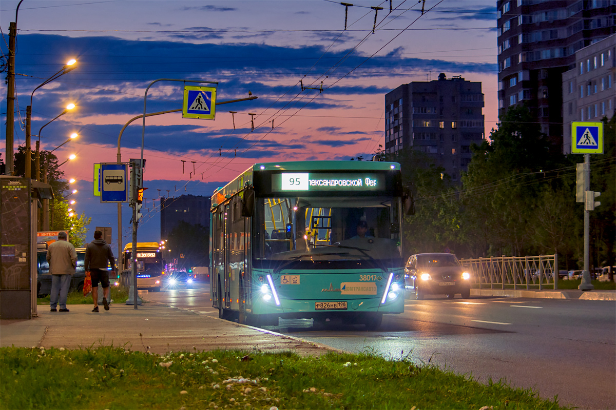 Saint Petersburg, MAZ-203.945 No. 38017