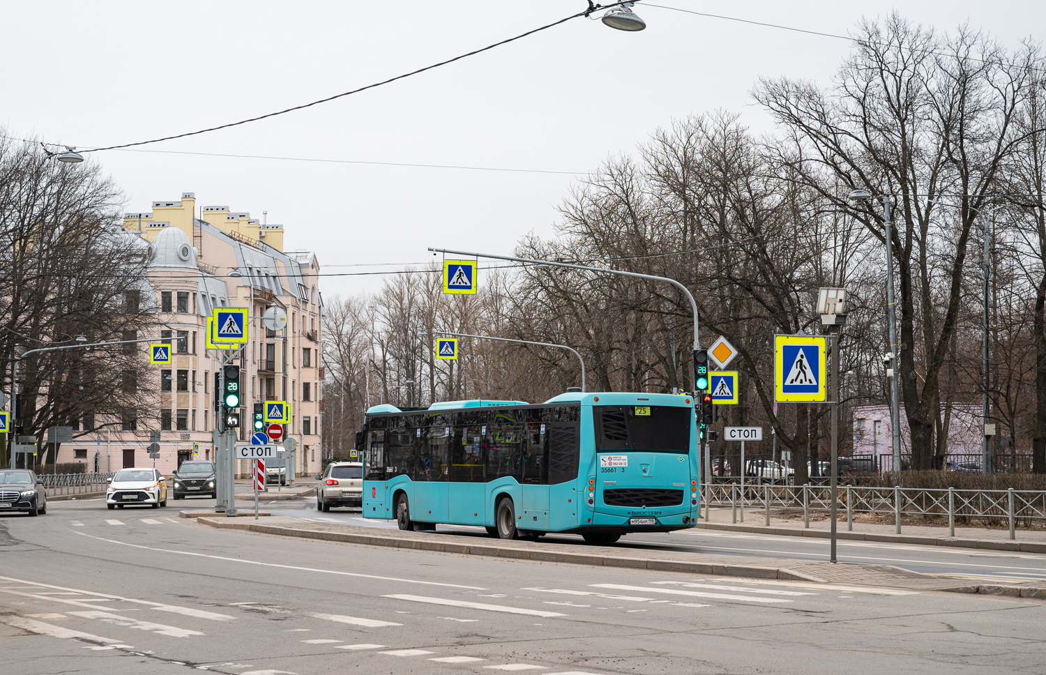 Saint Petersburg, NefAZ-5299-40-57 (LNG) # 35661