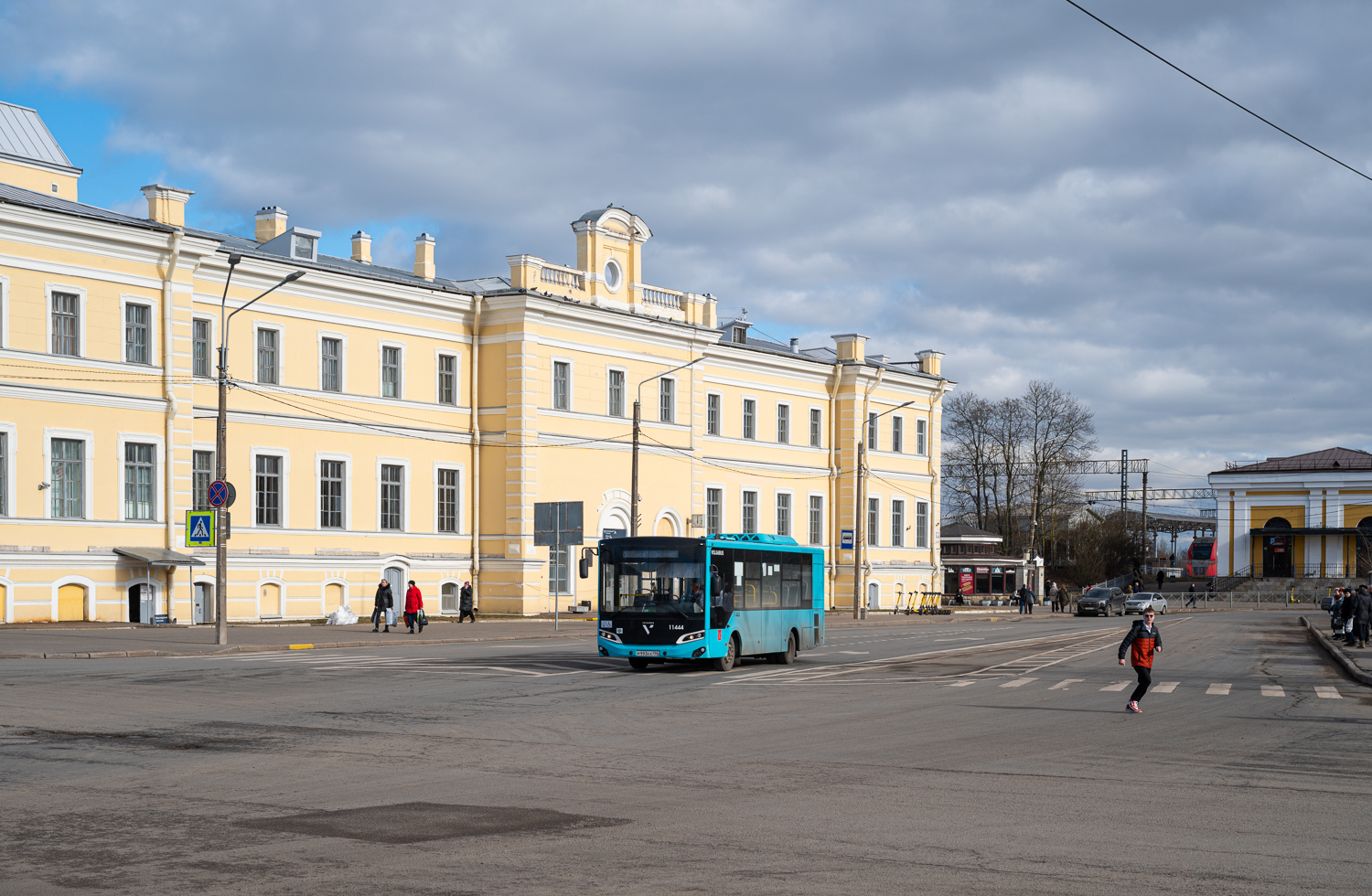 Saint Petersburg, Volgabus-4298.G4 (LNG) # 11444