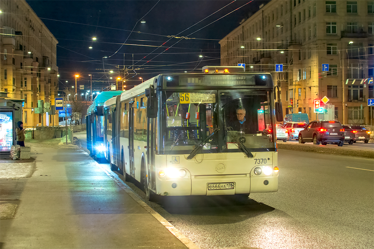 Saint Petersburg, LiAZ-6213.20 # 7370