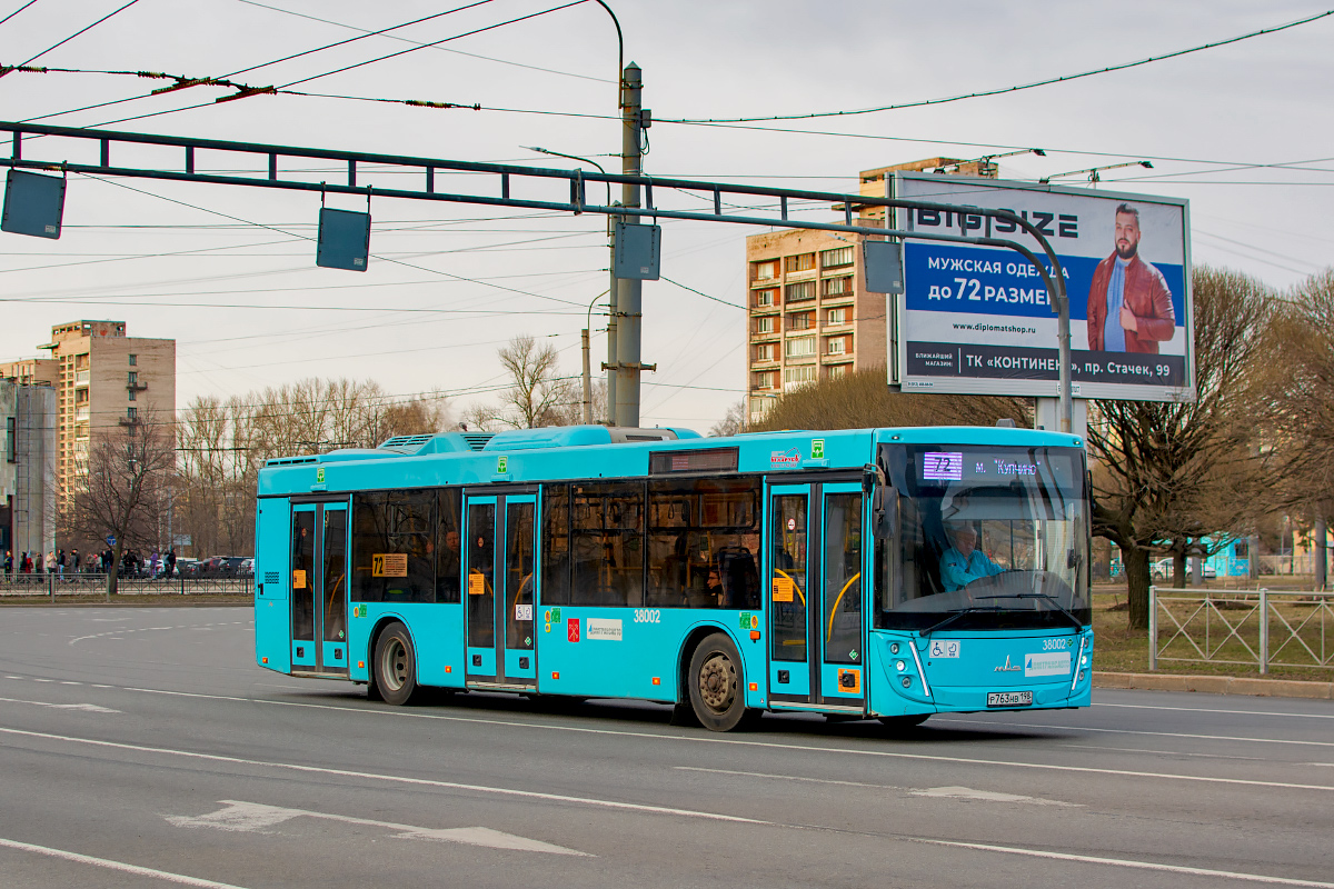 Saint Petersburg, MAZ-203.945 # 38002