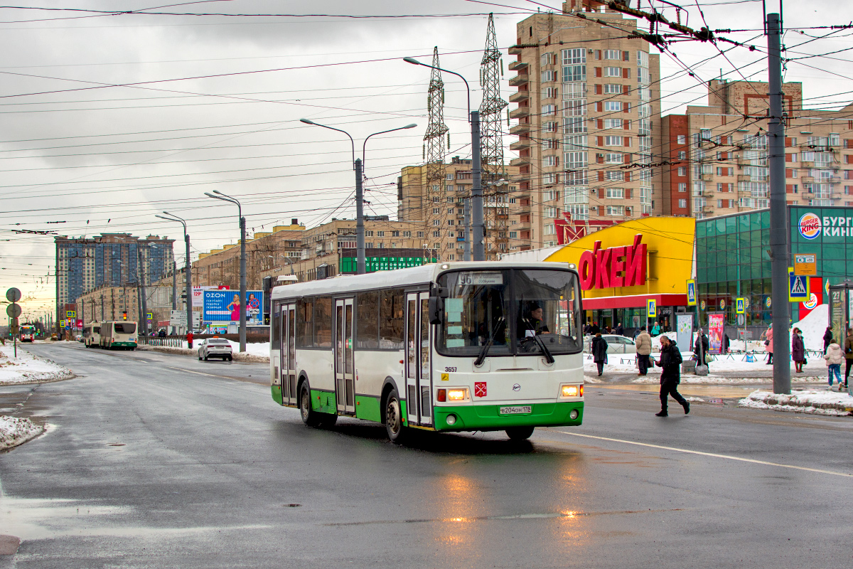 Saint Petersburg, LiAZ-5293.60 # 3657