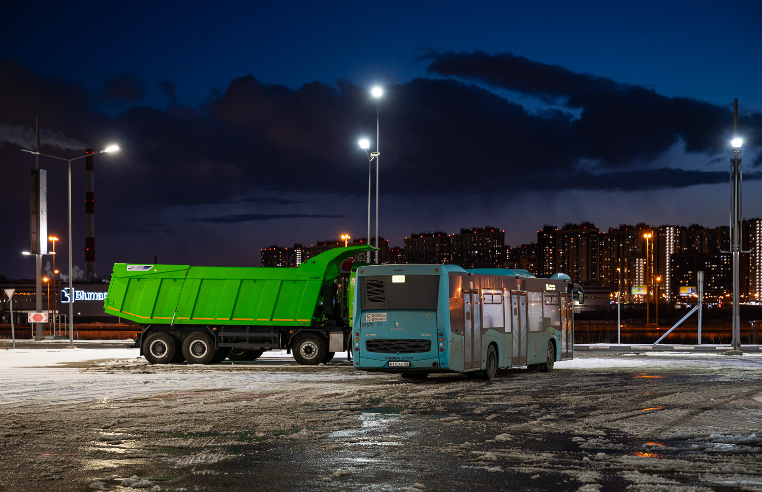 Saint Petersburg, NefAZ-5299-40-57 (LNG) # 35879