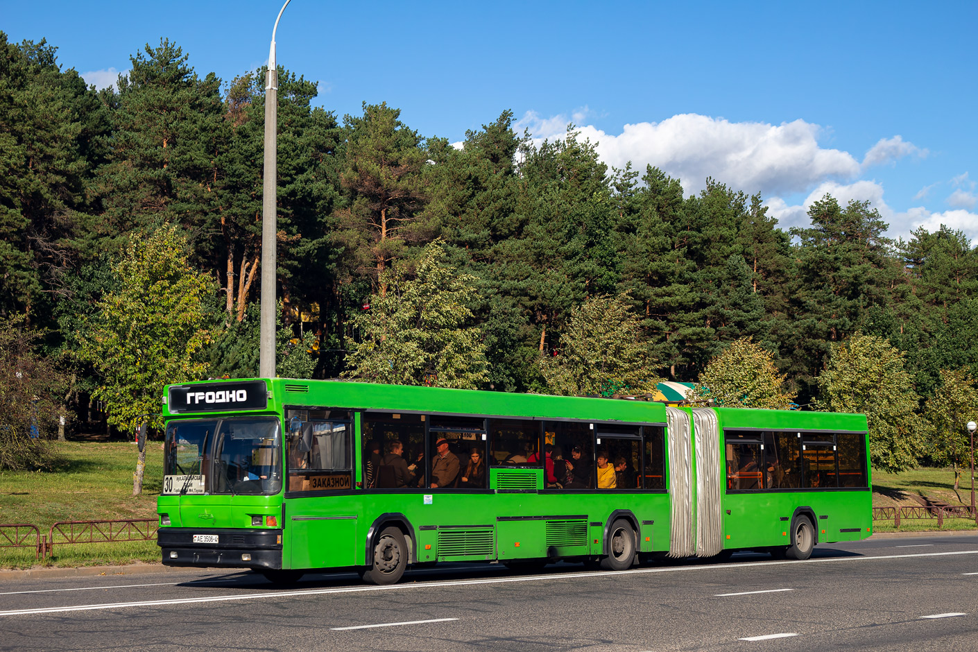 Grodno, MAZ-105.060 # 42048