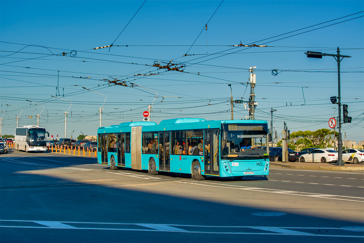Saint Petersburg, MAZ-216.047 # 1422