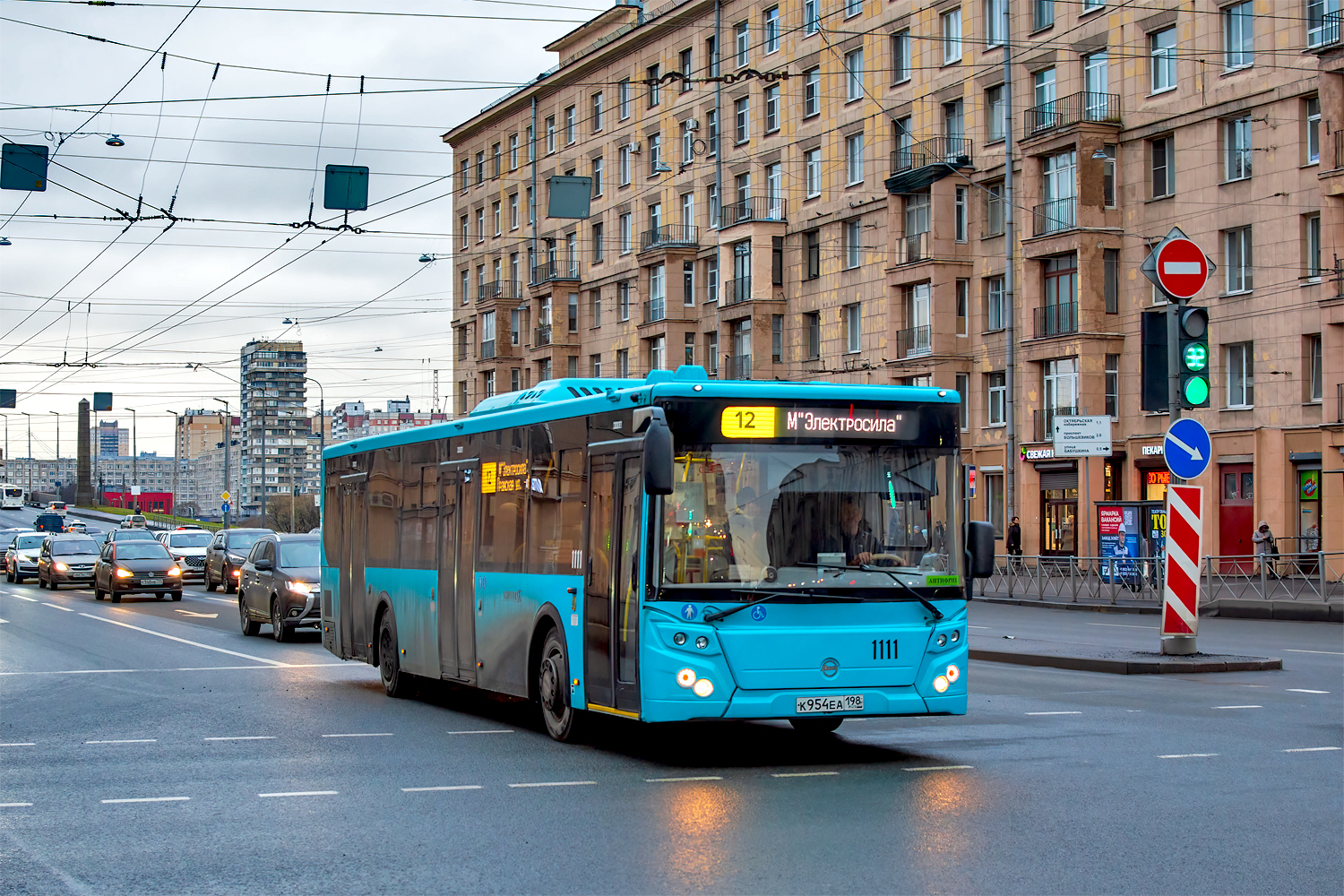 Saint Petersburg, LiAZ-5292.65 # 1111