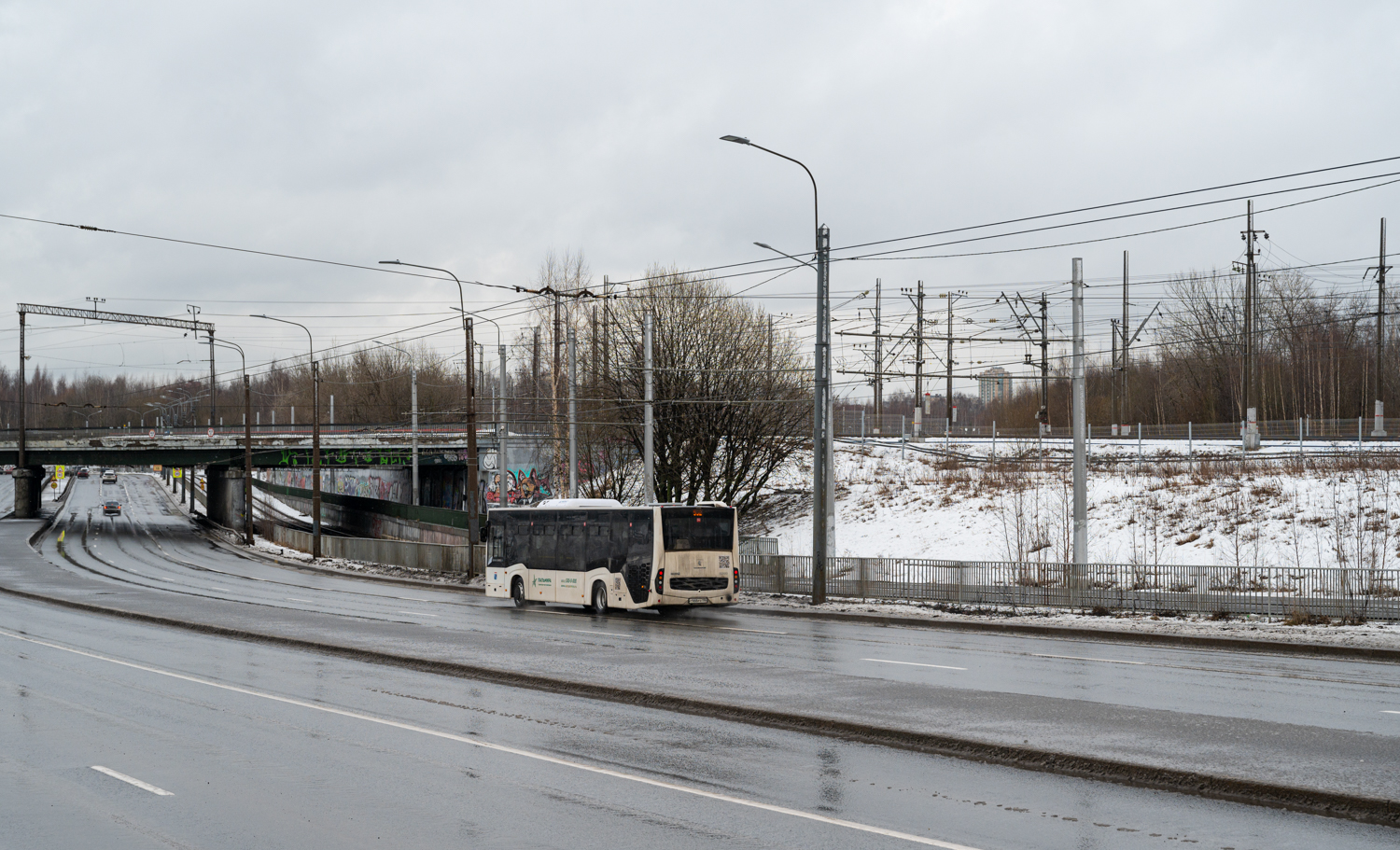 Saint Petersburg, NefAZ-5299-30-52 (5299JN) # Т 988 РУ 198