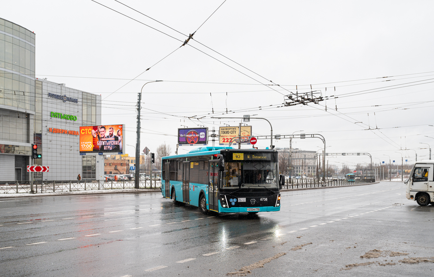 Saint Petersburg, LiAZ-5292.65 # 6738