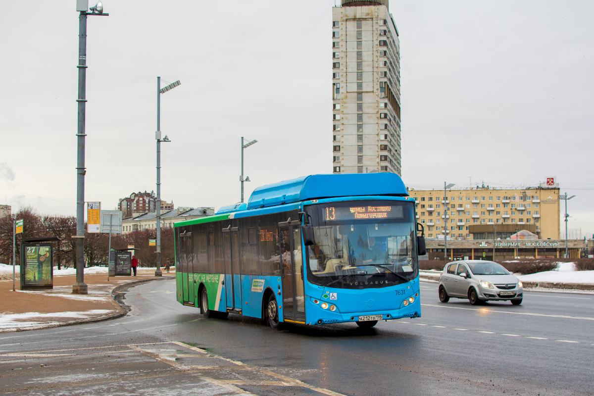 Saint Petersburg, Volgabus-5270.G0 # 7631