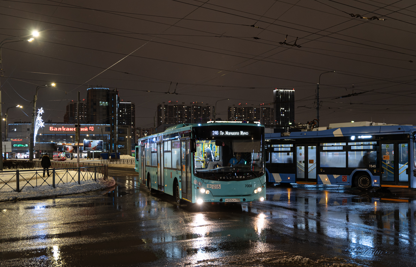 Saint Petersburg, Volgabus-5270.G4 (LNG) # 7008