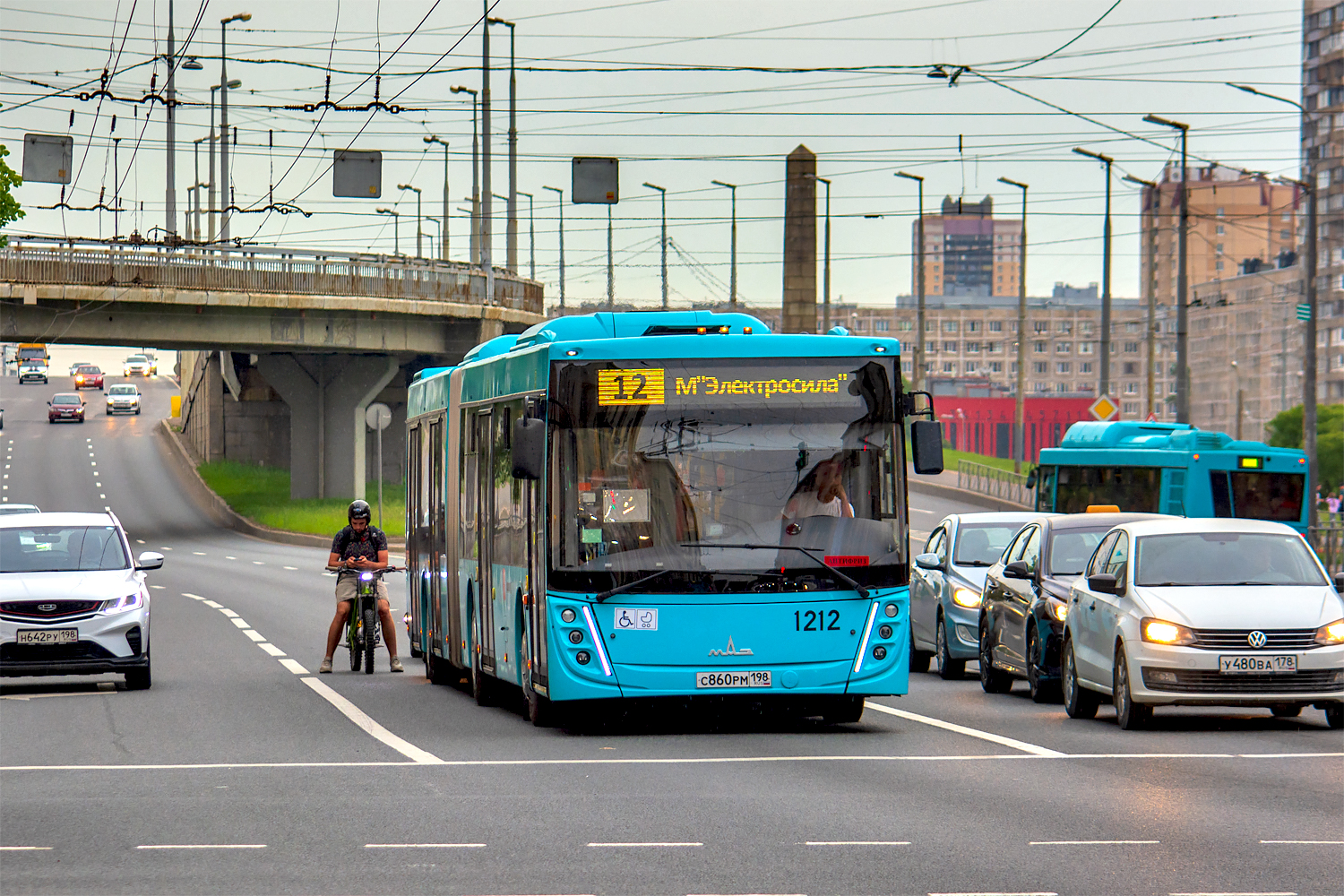 Saint Petersburg, MAZ-216.047 # 1212