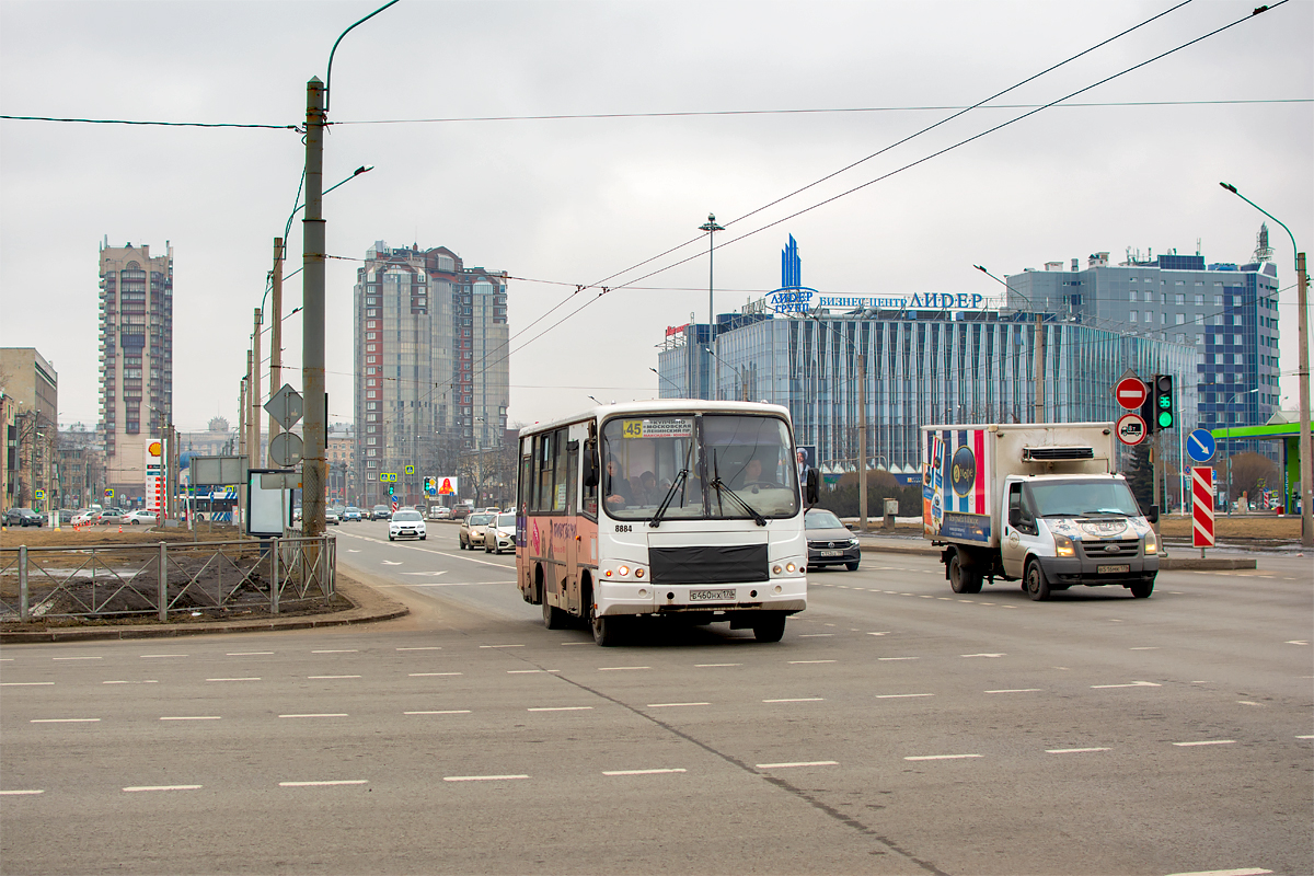 Saint Petersburg, PAZ-320402-05 # 8884