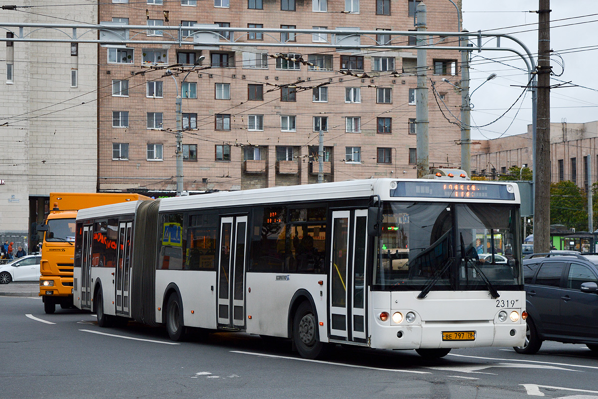 Saint Petersburg, LiAZ-6213.20 # 2319