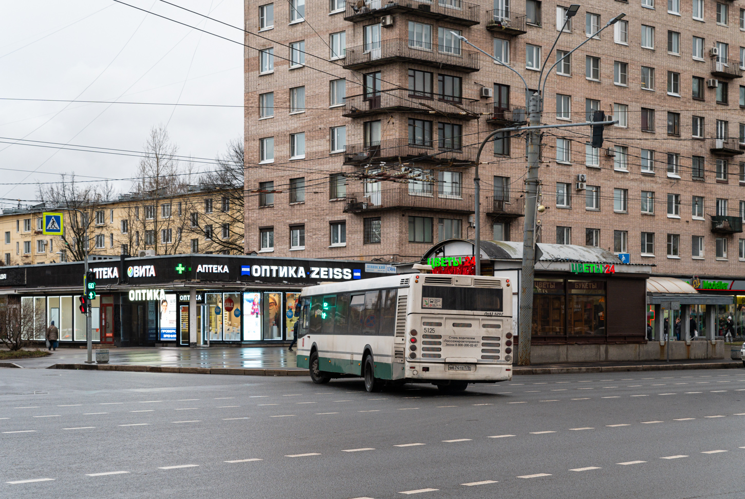 Saint Petersburg, LiAZ-5292.60 # 5125