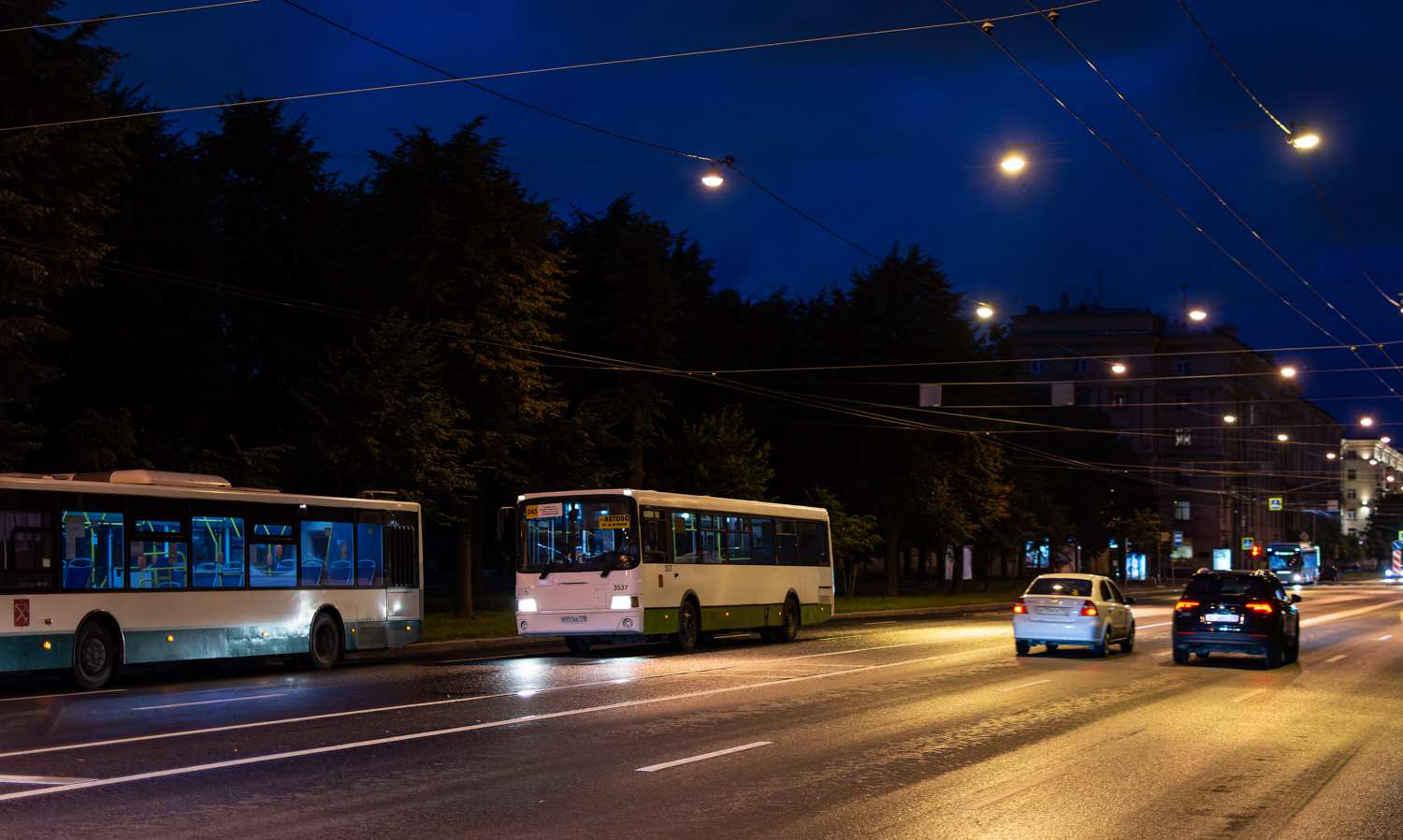 Saint Petersburg, LiAZ-5293.53 Nr. 3537