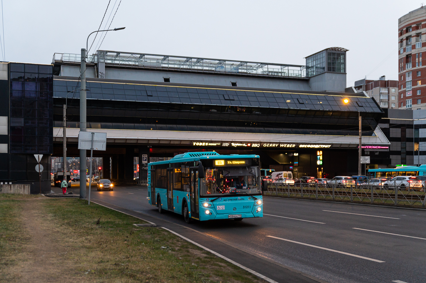 Saint Petersburg, LiAZ-5292.67 (LNG) # 31211