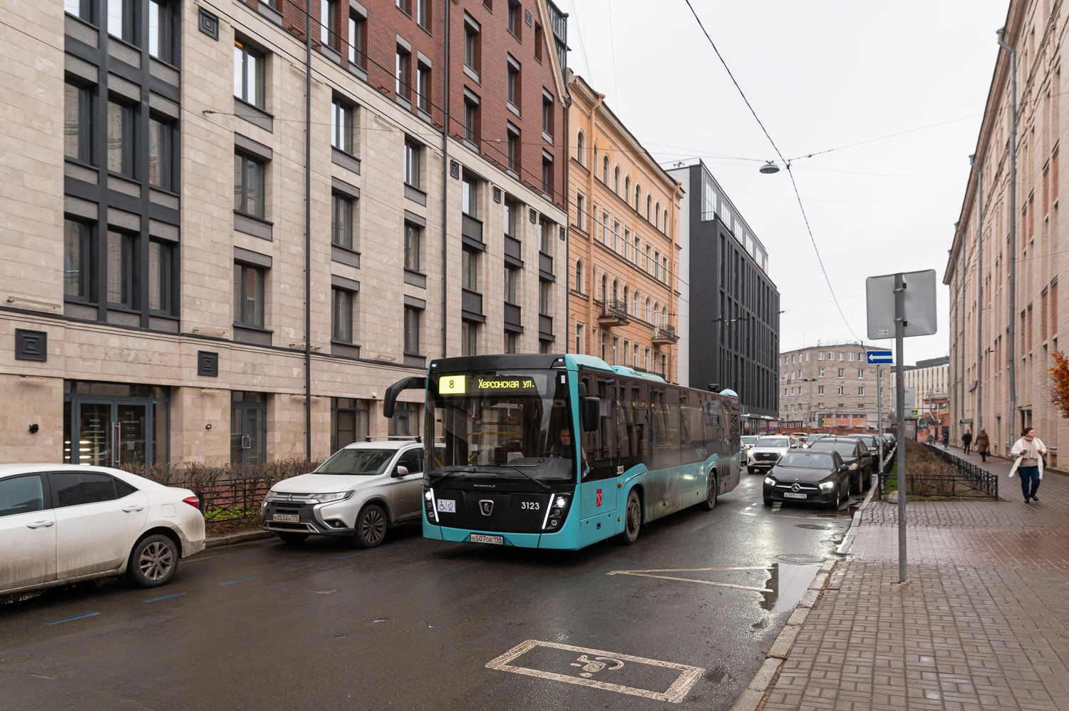 Saint Petersburg, NefAZ-5299-40-52 # 3123