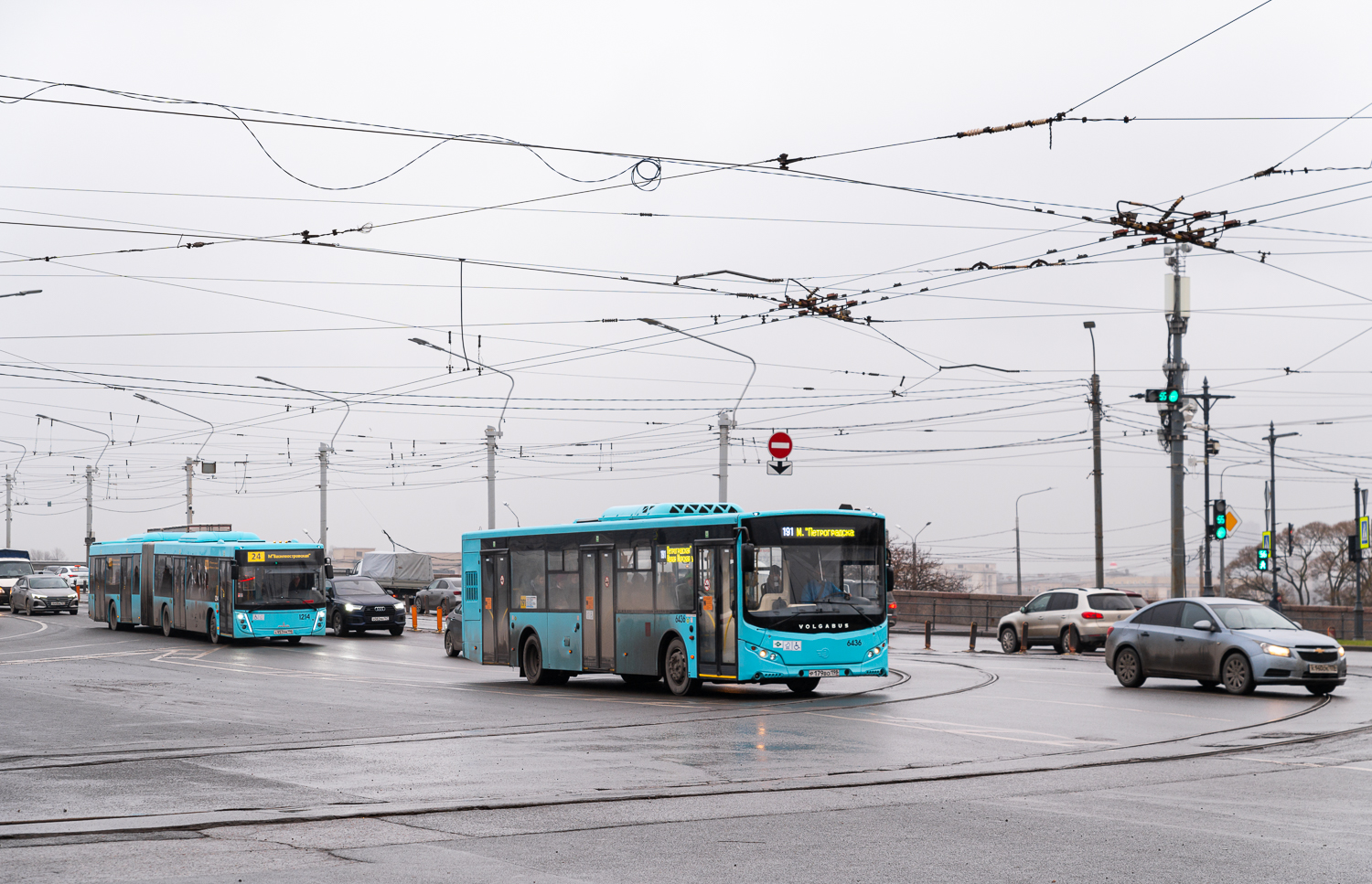 Saint Petersburg, Volgabus-5270.G2 (LNG) # 6436