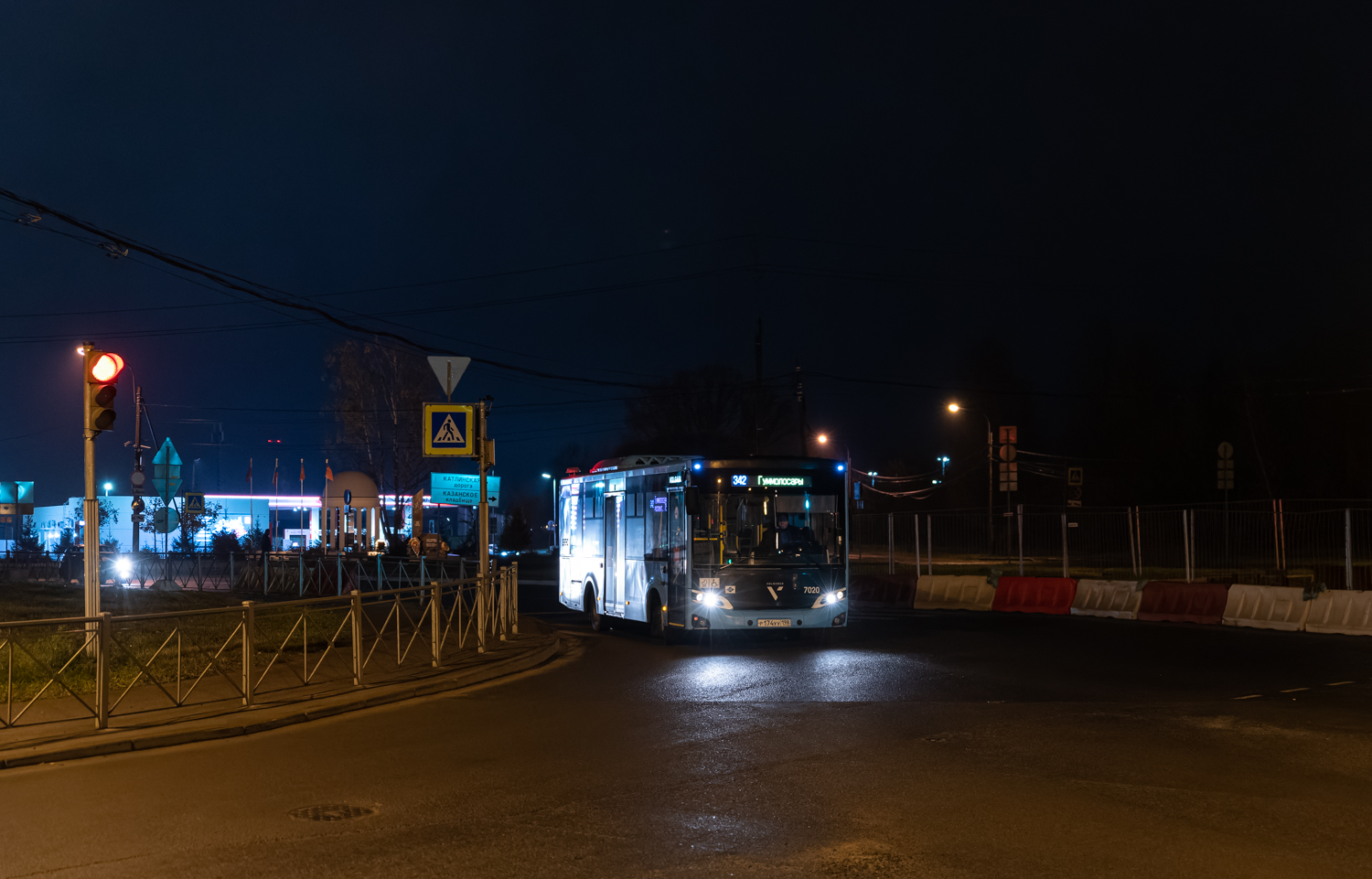 Saint Petersburg, Volgabus-4298.G4 (LNG) # 7020