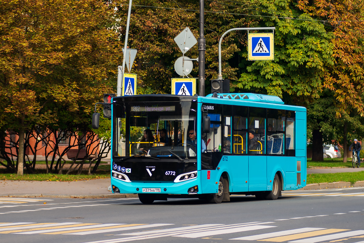 Saint Petersburg, Volgabus-4298.G4 (LNG) # 6772