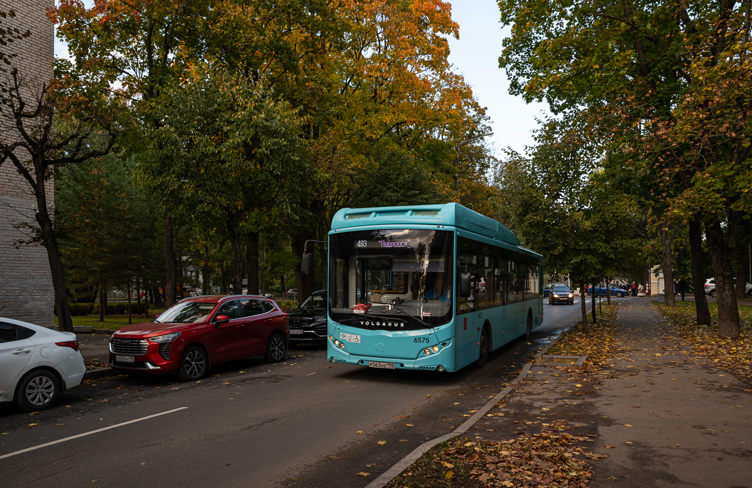 Saint Petersburg, Volgabus-5270.G4 (CNG) # 6575
