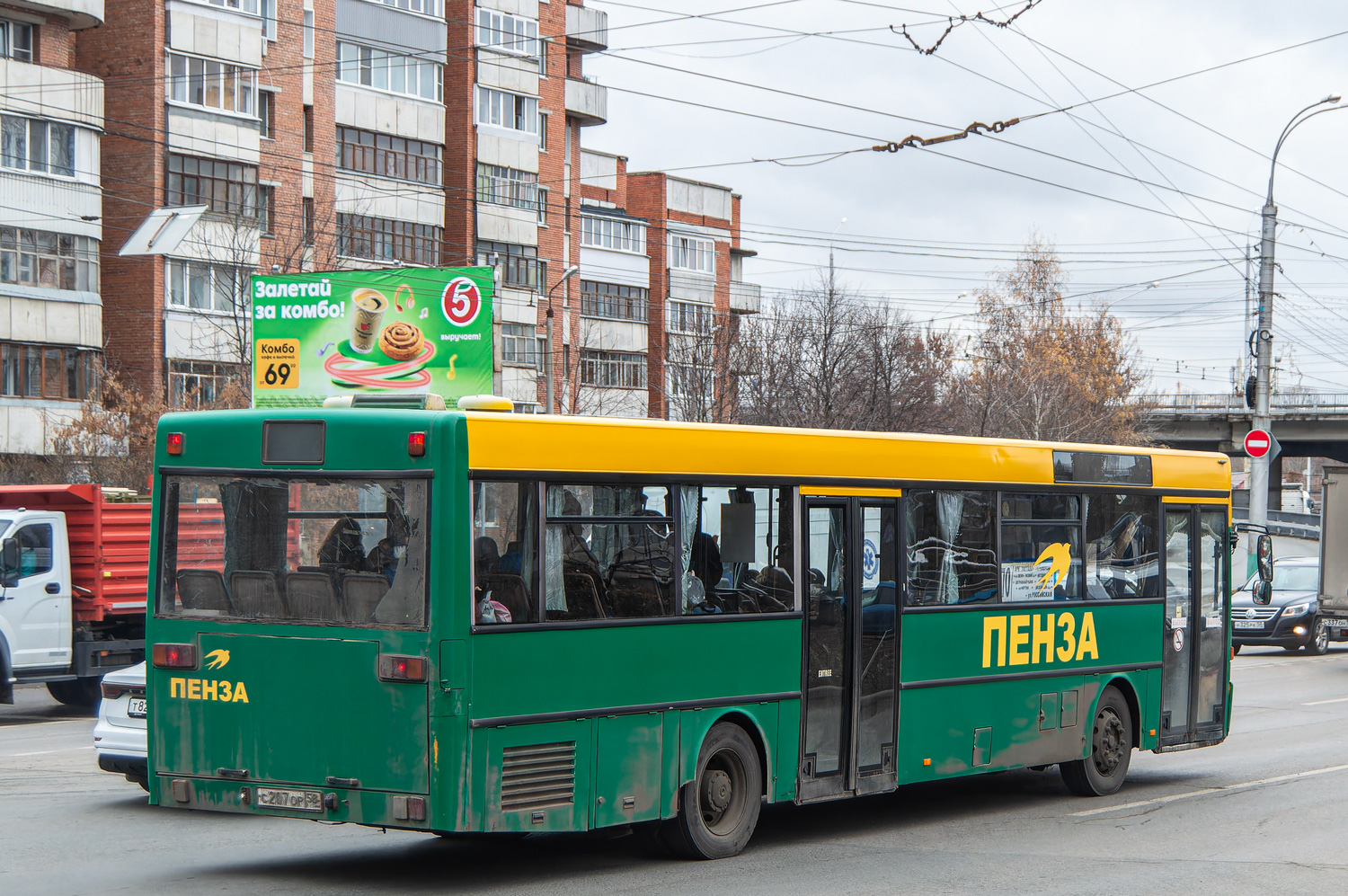 Penza, Mercedes-Benz O405 # С 207 ОР 58