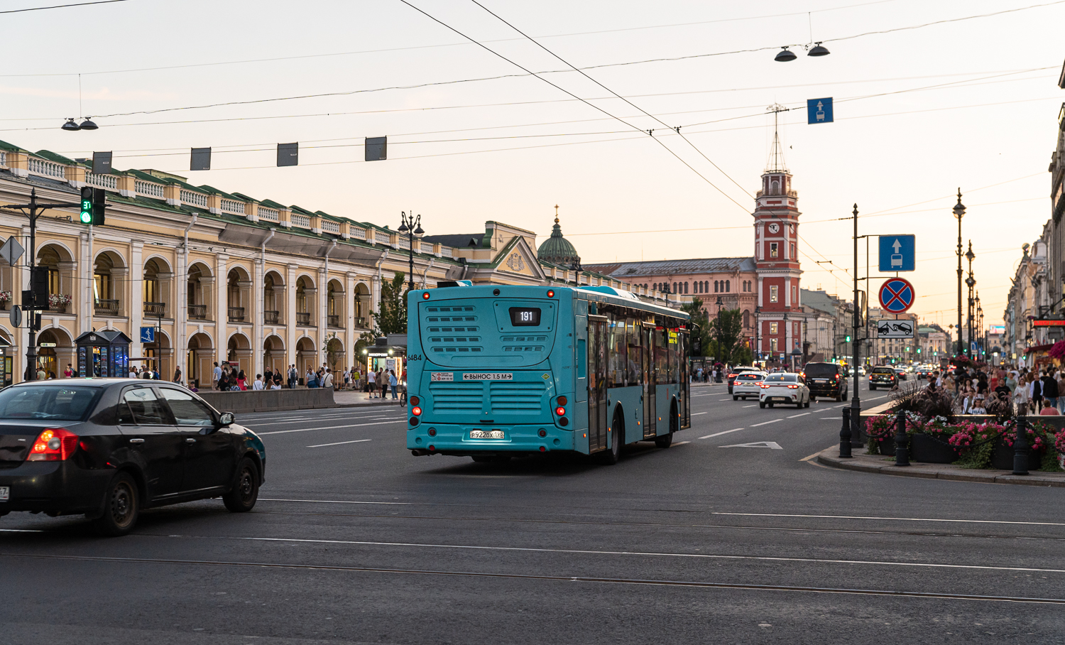 Saint Petersburg, Volgabus-5270.G4 (LNG) # 6484