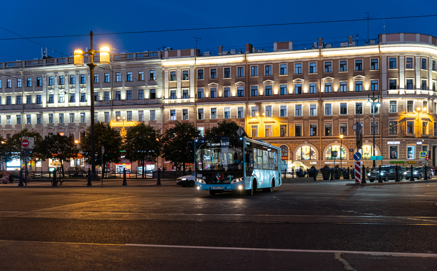 Saint Petersburg, Volgabus-4298.G4 (LNG) # 10370