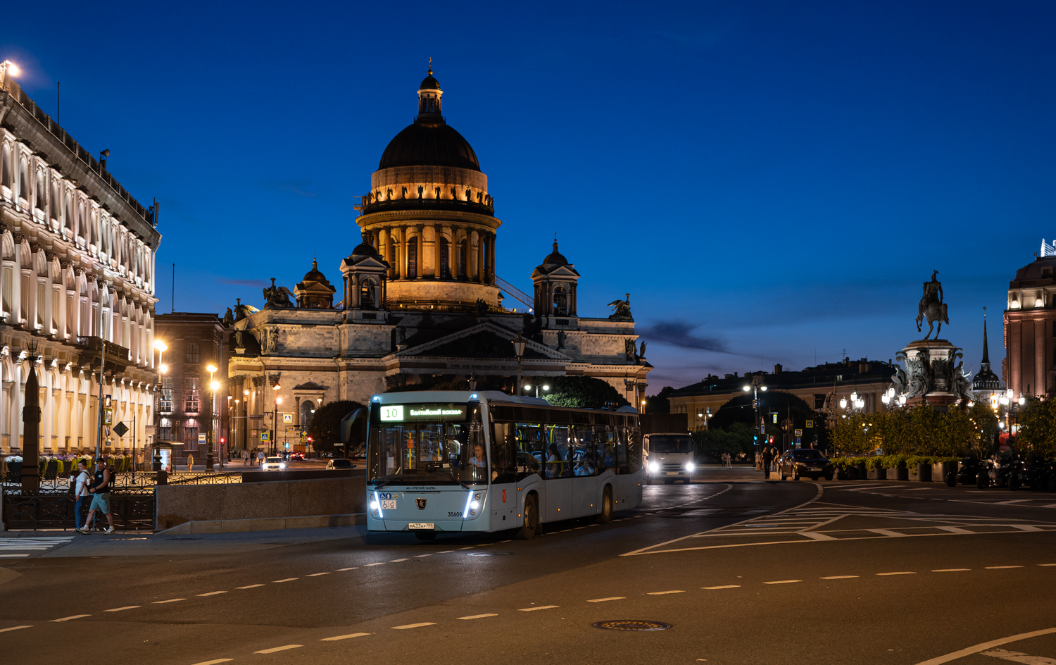 Saint Petersburg, NefAZ-5299-40-57 (LNG) # 35609