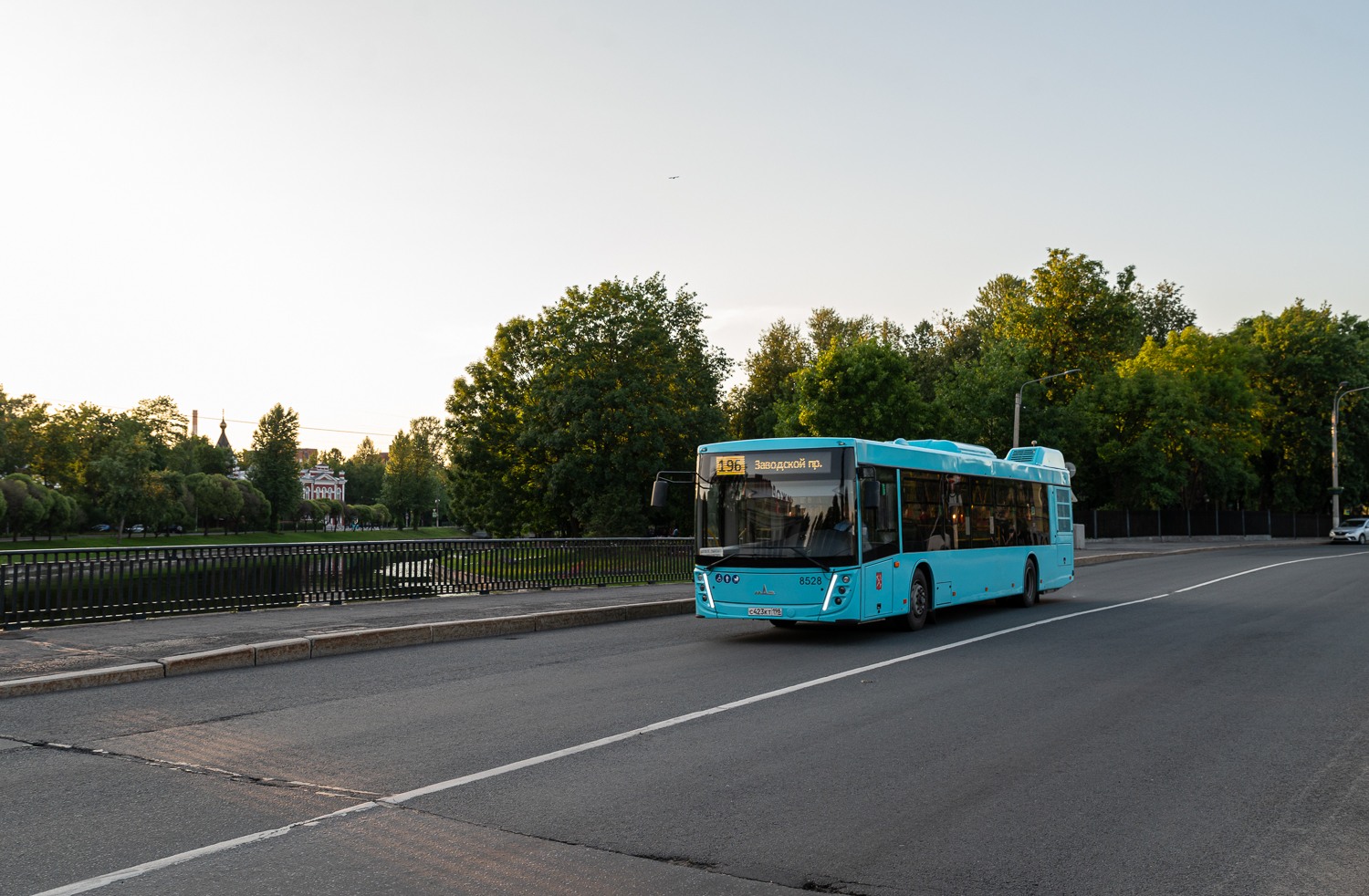 Saint Petersburg, MAZ-203.047 # 8528