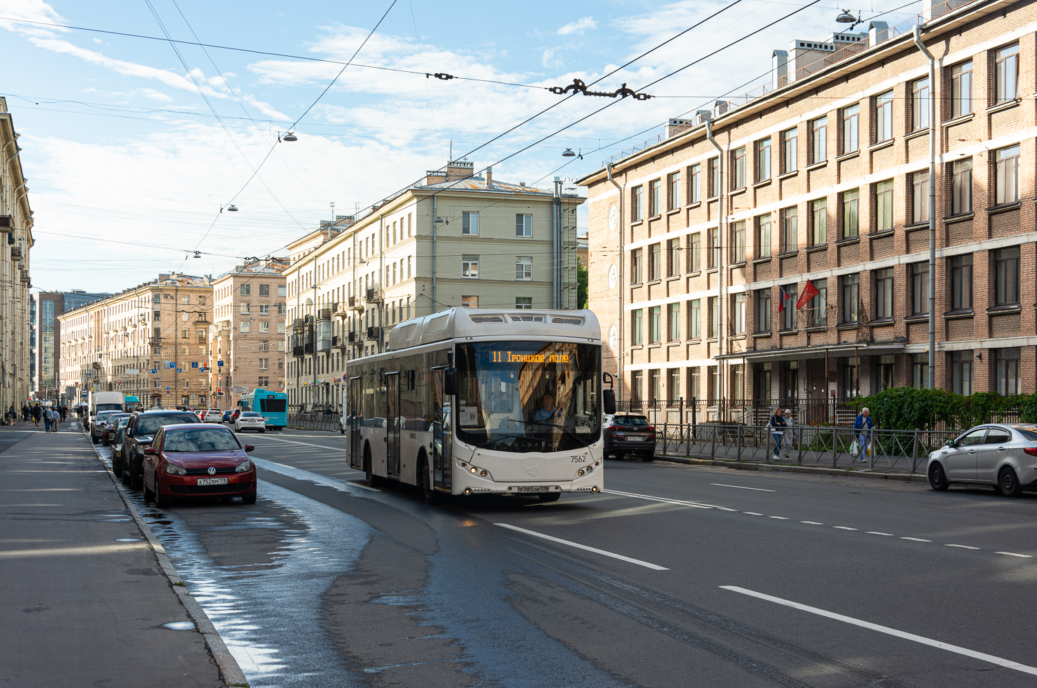 Saint Petersburg, Volgabus-5270.G2 (CNG) # 7562