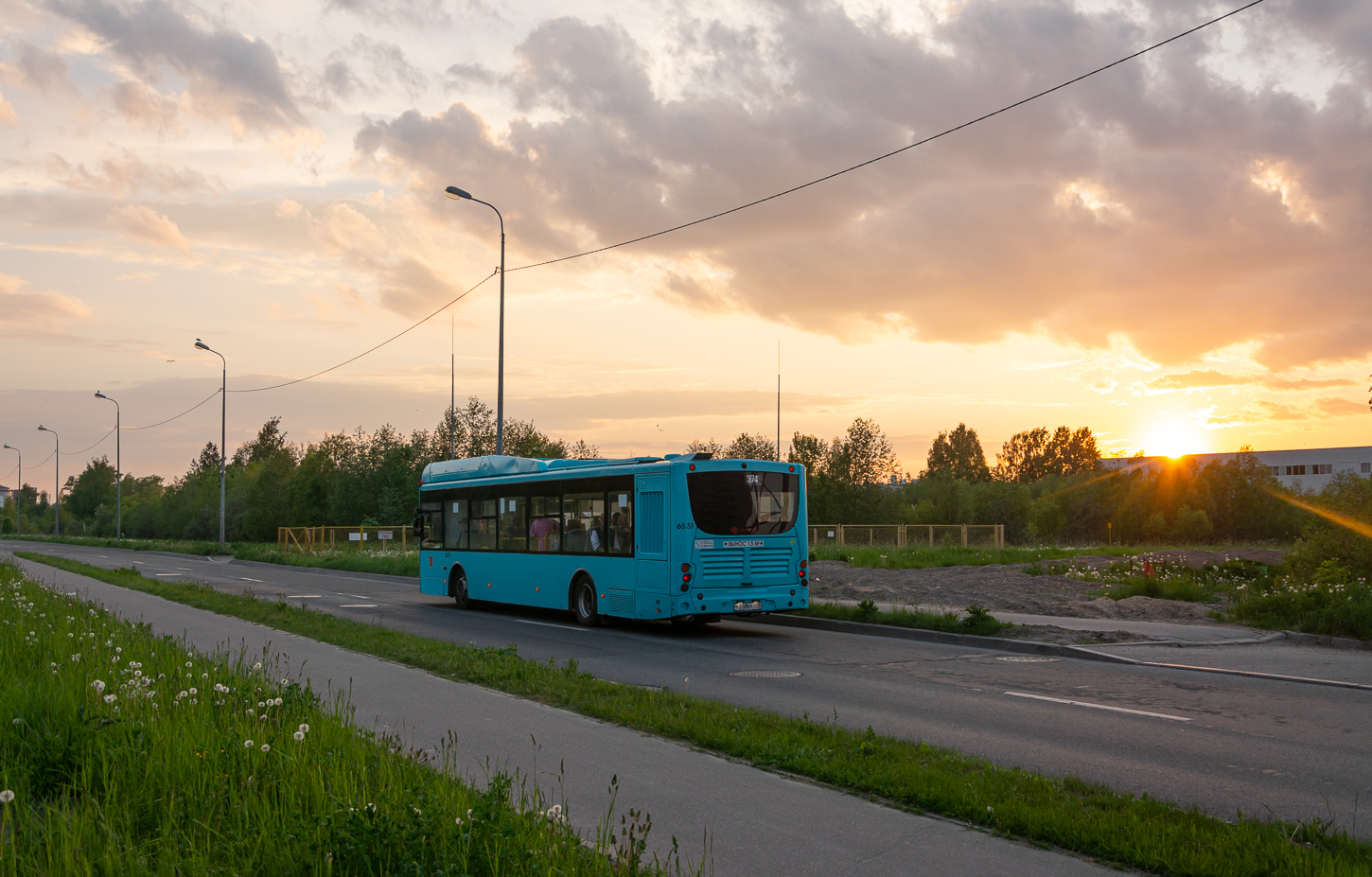 Saint Petersburg, Volgabus-5270.G4 (CNG) # 6537