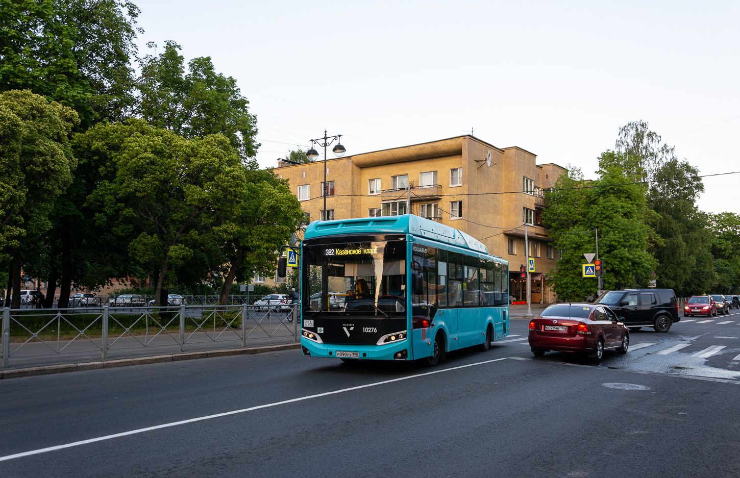 Saint Petersburg, Volgabus-4298.G4 (CNG) # 10276