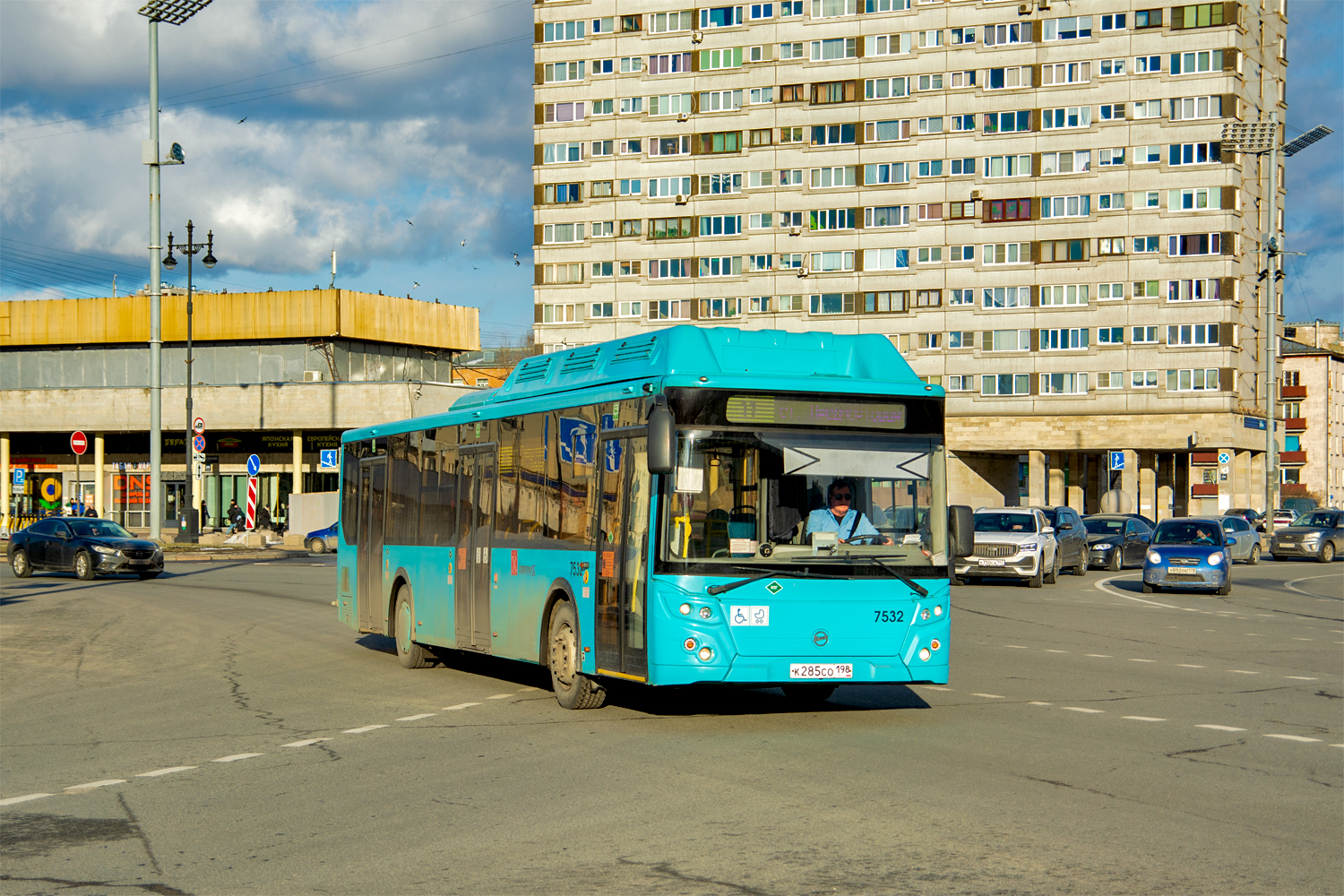 Saint Petersburg, LiAZ-5292.67 (CNG) No. 7532