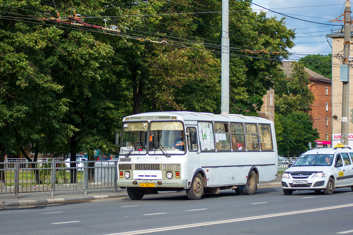 Tula, PAZ-4234 # АР 144 71