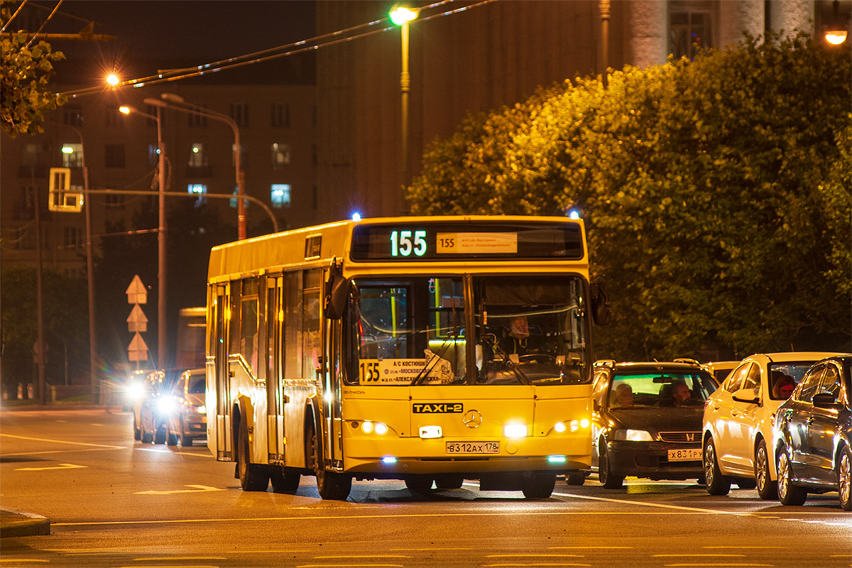 Saint Petersburg, MAZ-103.465 Nr. В 312 АХ 178