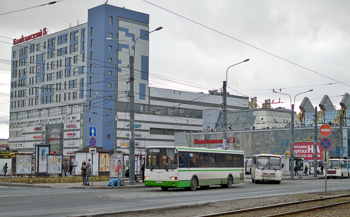Saint Petersburg, LiAZ-5293.60 # 3658
