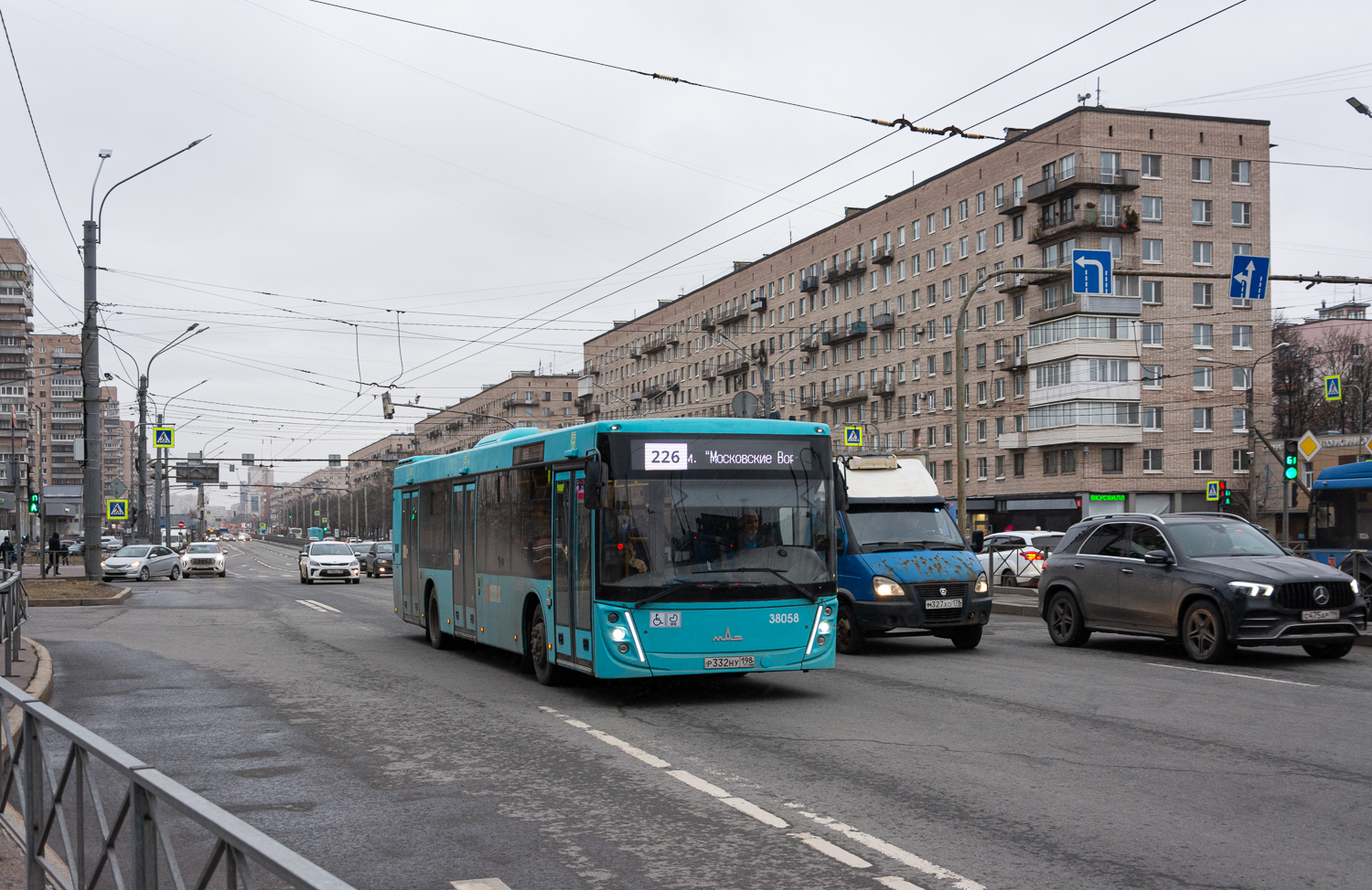 Saint Petersburg, MAZ-203.947 # 38058