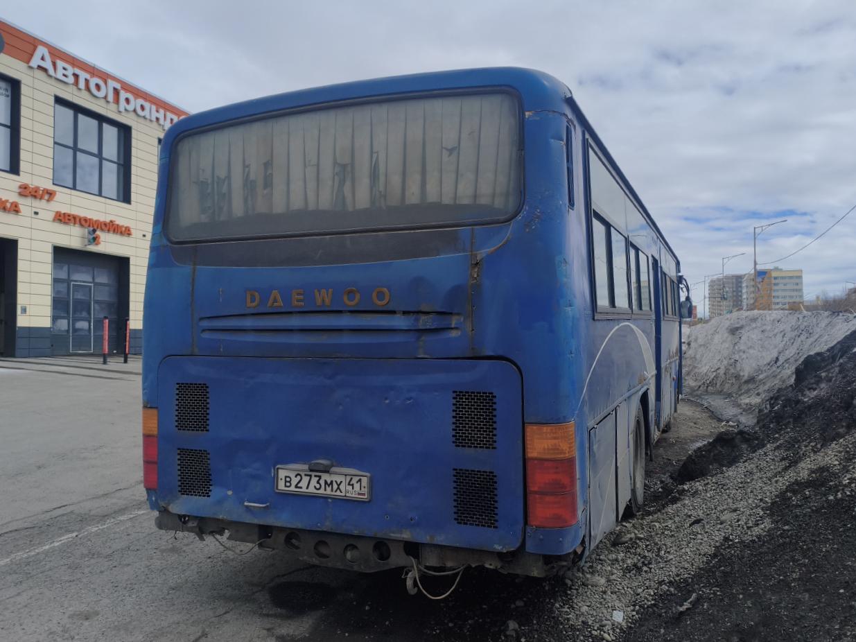 Vilyuchinsk, Daewoo BS106 Royal City (Busan) # В 273 МХ 41