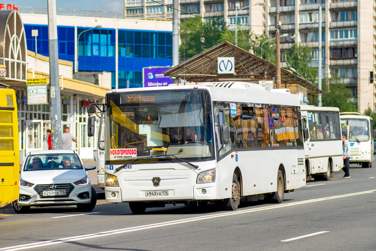 Saint Petersburg, LiAZ-4292.60 # 4249