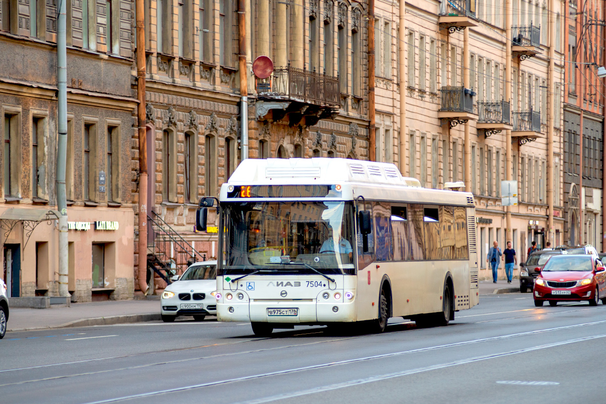 Saint Petersburg, LiAZ-5292.71 # 7504