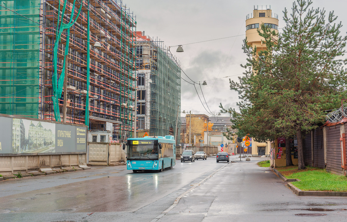 Saint Petersburg, MAZ-203.947 # 38239