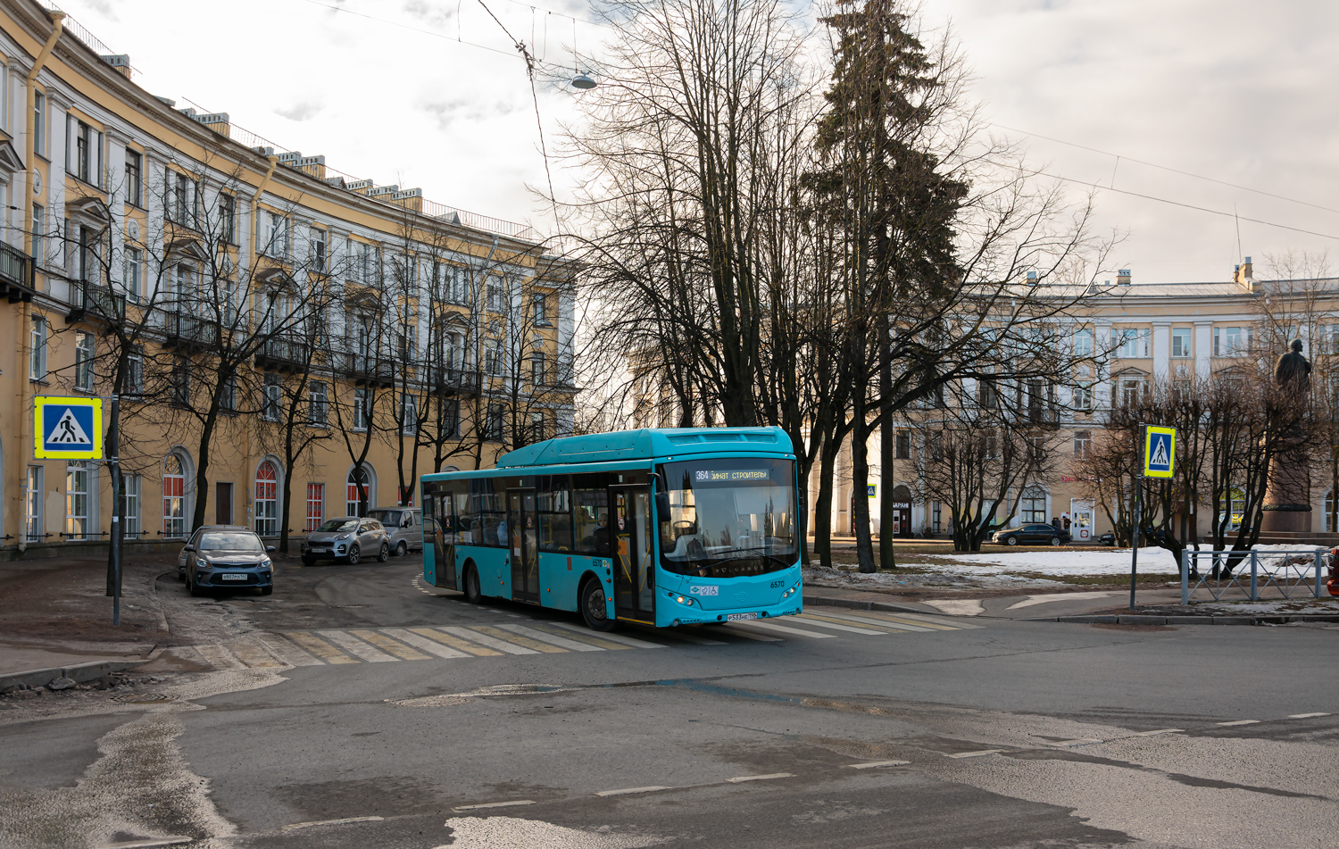 Saint Petersburg, Volgabus-5270.G4 (CNG) # 6570