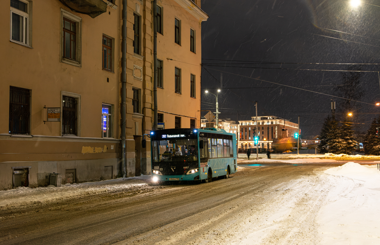 Saint Petersburg, Volgabus-4298.G4 (LNG) # 6687