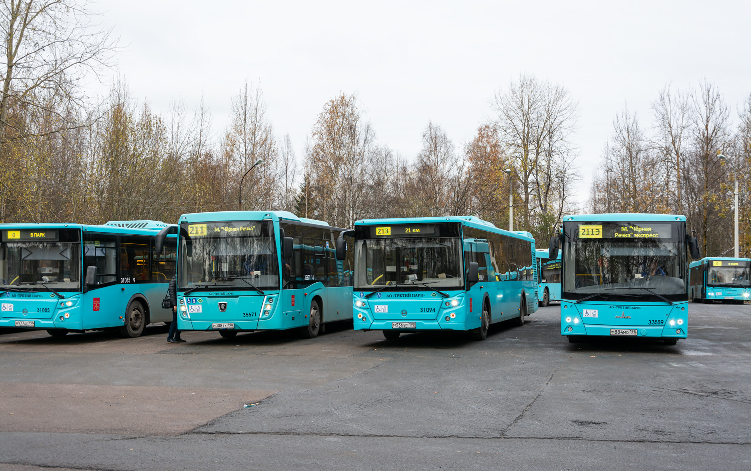 Saint Petersburg, LiAZ-5292.67 (LNG) # 31094; Saint Petersburg, MAZ-203.C45 # 33559