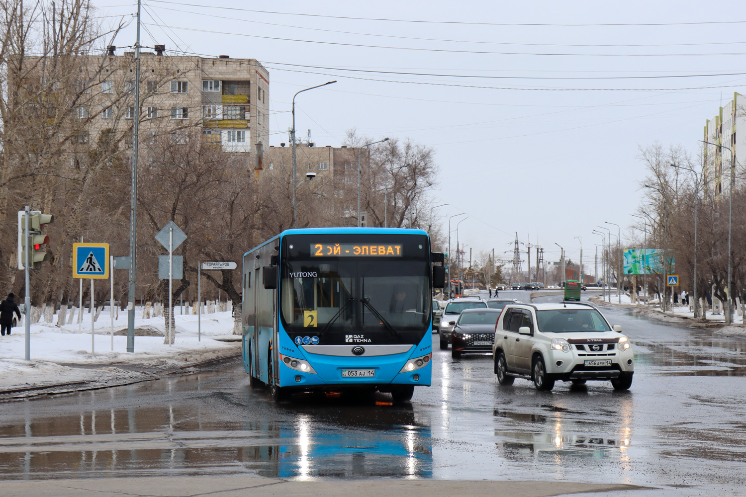 Pavlodar, Yutong ZK6118HGA (QazTehna) Nr. 053 AJ 14