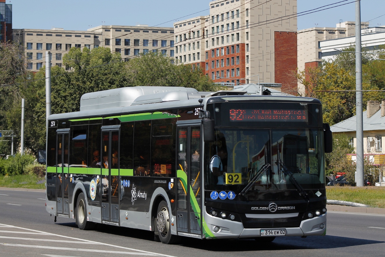 Almaty, Golden Dragon XML6125CN (Hyundai Trans Auto) # 2574