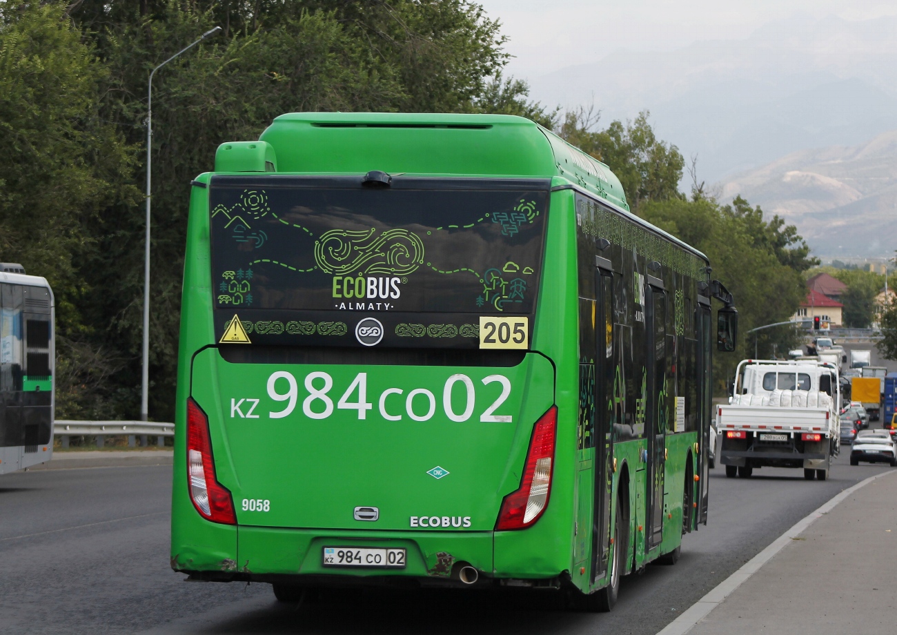 Almaty, Foton BJ6123C6CTD-A1 # 9058